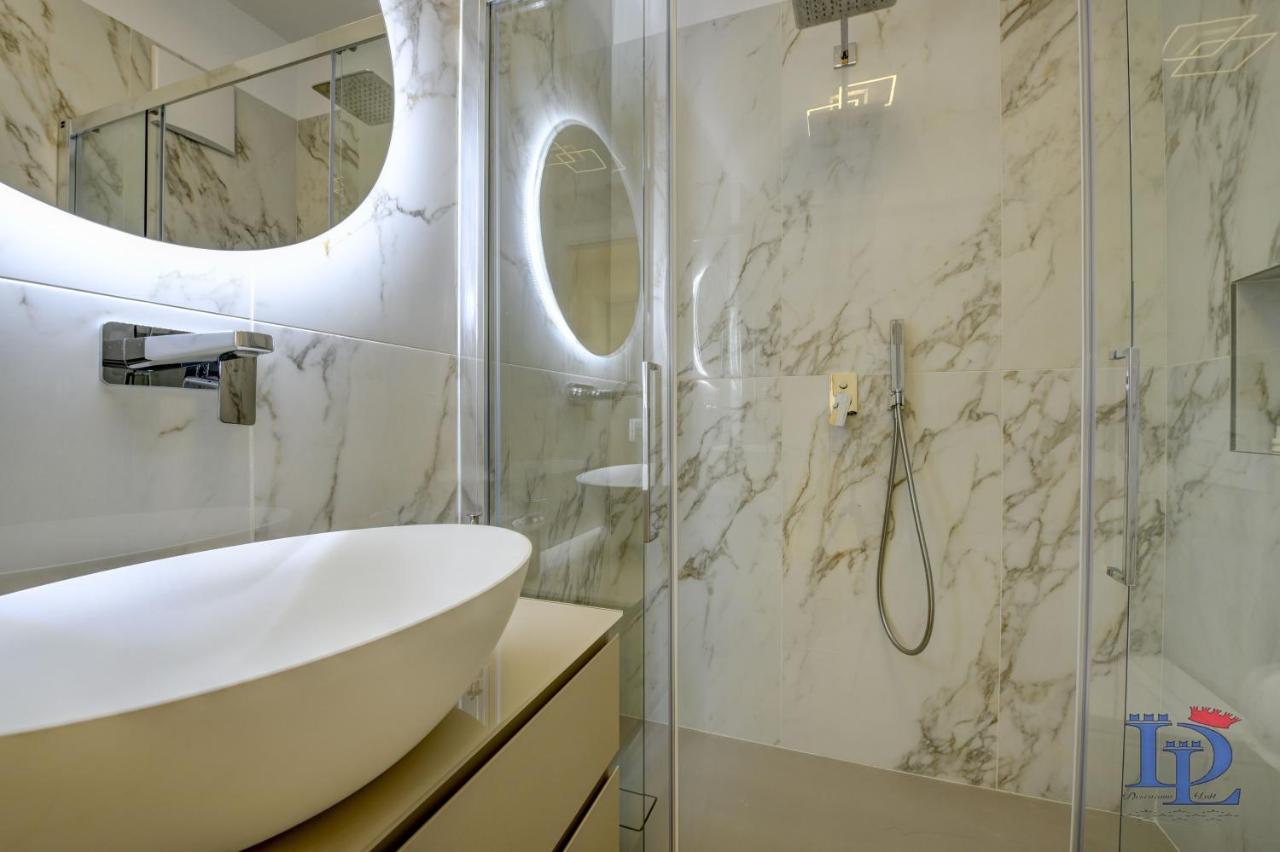 Desenzanoloft Official Partner Marriott Homes & Villas - Apa Dom Downtown Family Apartment Desenzano del Garda Exterior foto
