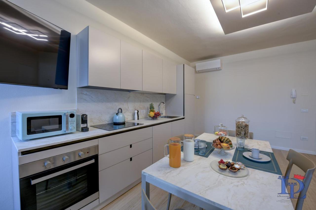Desenzanoloft Official Partner Marriott Homes & Villas - Apa Dom Downtown Family Apartment Desenzano del Garda Exterior foto