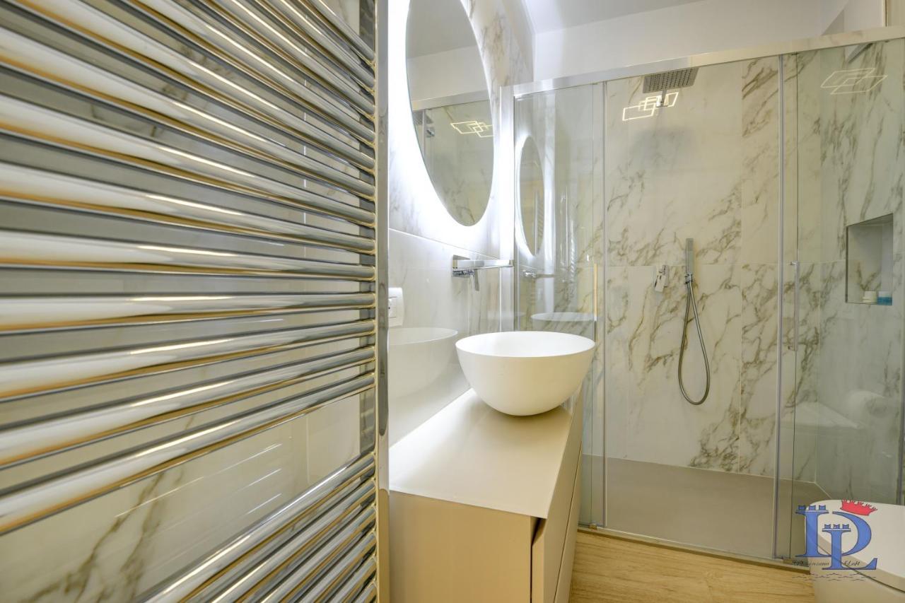 Desenzanoloft Official Partner Marriott Homes & Villas - Apa Dom Downtown Family Apartment Desenzano del Garda Exterior foto