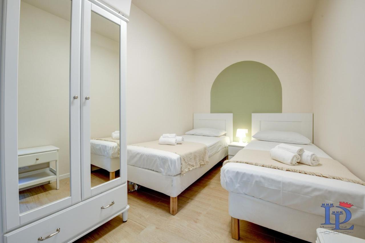 Desenzanoloft Official Partner Marriott Homes & Villas - Apa Dom Downtown Family Apartment Desenzano del Garda Exterior foto